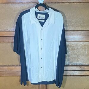 Vintage Men's Black and White Casual Button-Down Shirt